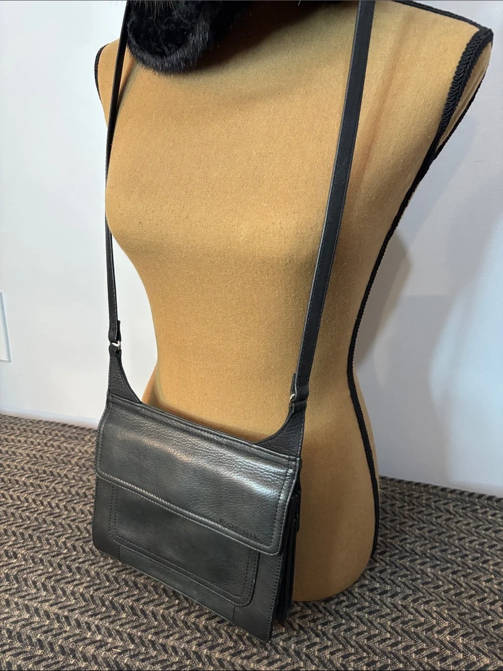 Fossil Black Leather Crossbody Messenger Bag